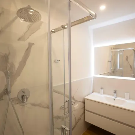 Apartment Center Loft *